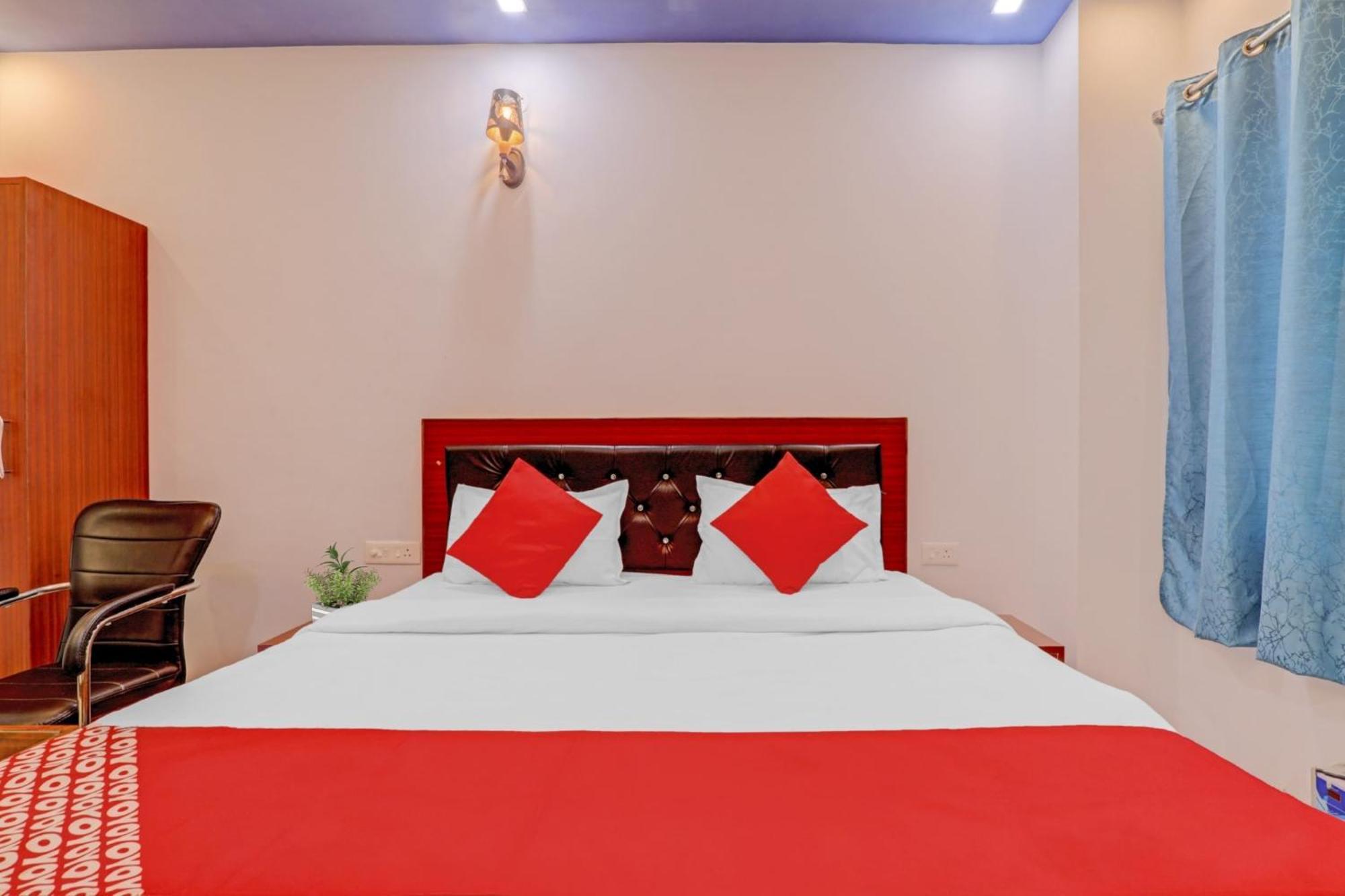 Hotel O Chauhan Palace Лакхнау Экстерьер фото